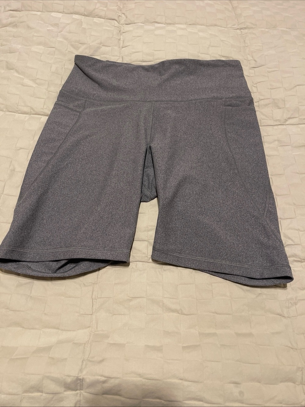 Old Navy Women's Gray Bike Shirts, Size Large.